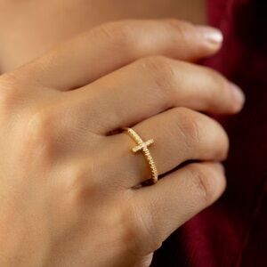 Gold Cross Ring N1887